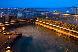 Open-air Bath on Top Floor 